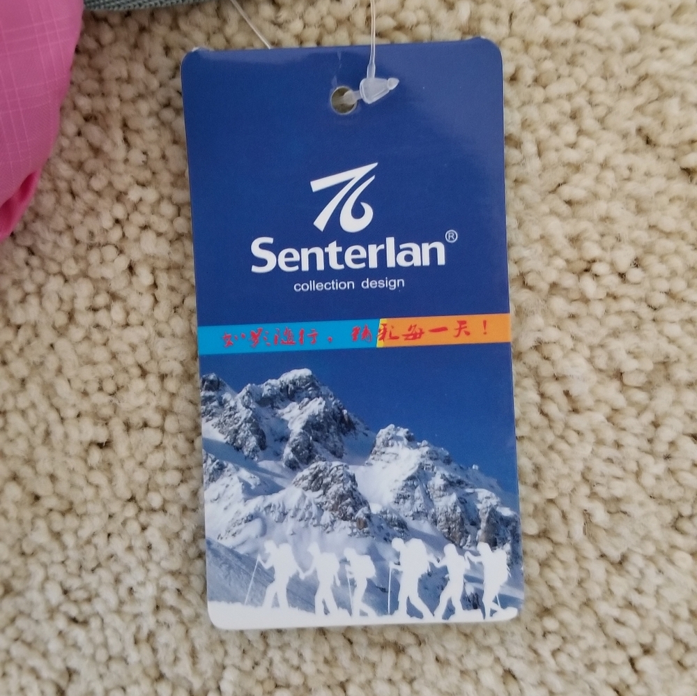 Senterlan Packable Backpack - Picture 2 of 8